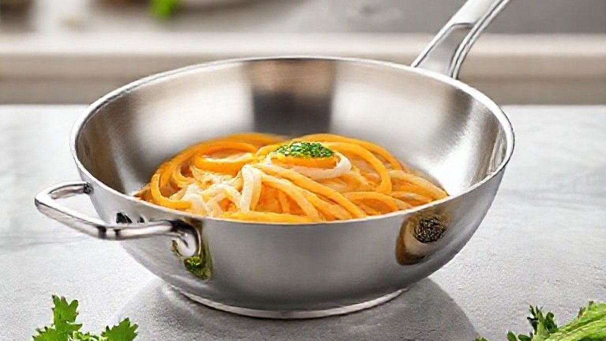 best stainless steel skillet